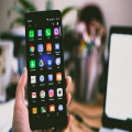 Wat is het verschil tussen prepaid en een abonnement bij mobiele telefonie?