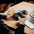 Wat is VoWiFi en hoe werkt bellen via wifi?