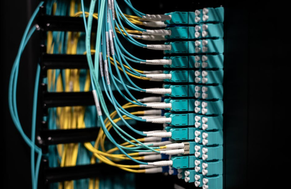 Wat betekent bandbreedte bij internet? Uitleg en toepassingen in 2025